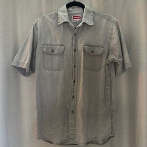 Wrangler denim button down !!!